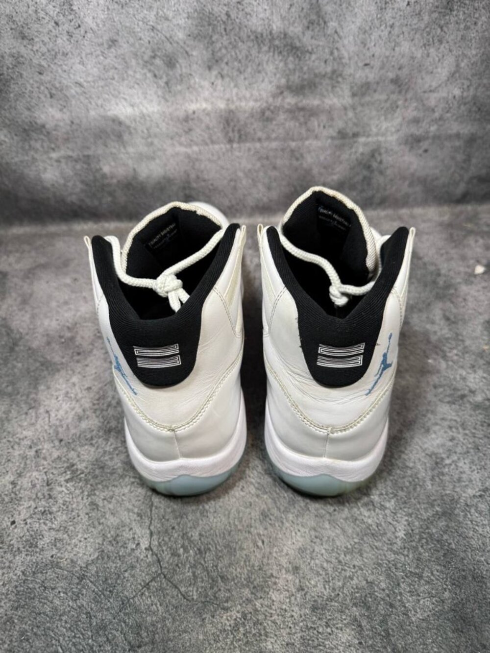 Size 13 | Jordan 11 Legend Blue No Box | Pre-Owned - Picture 2 of 8